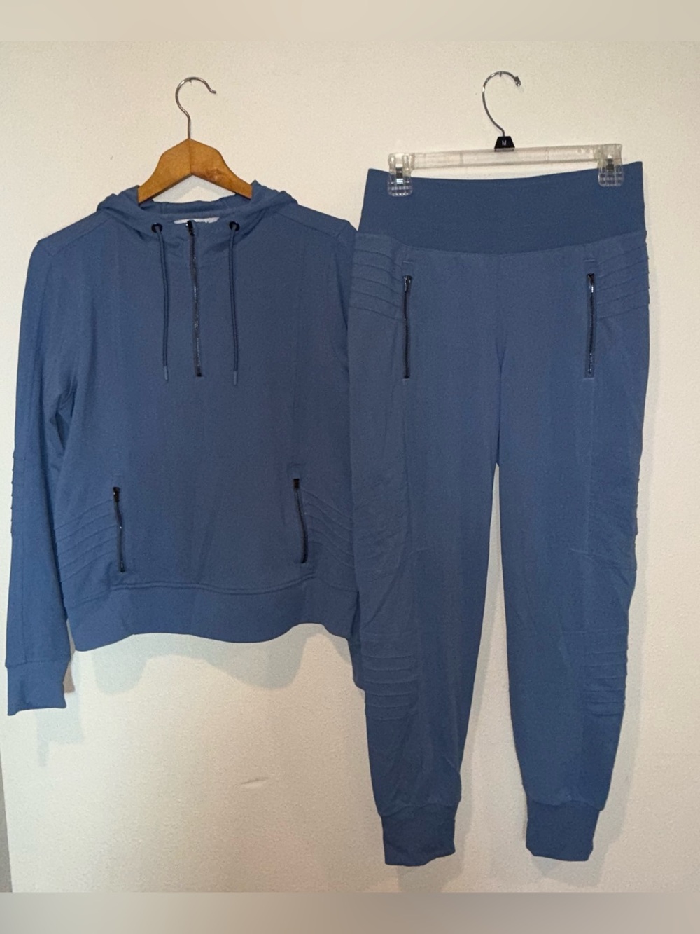 ATHLETA Venice Moto Matching Set Hoodie and Joggers in Cottage Blue Size Small